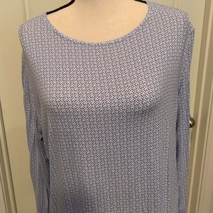 Chico’s knit blue print long sleeve t-shirt